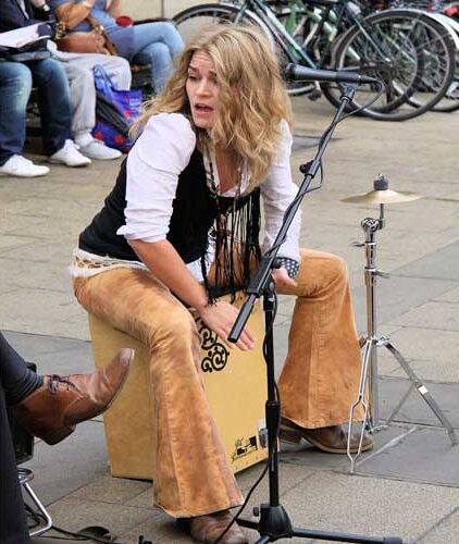 cajon-musician